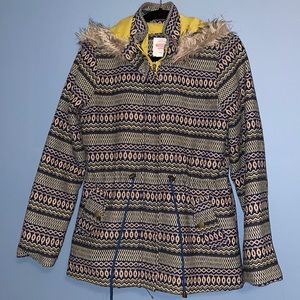 Aztec Patterned Cute Jacket